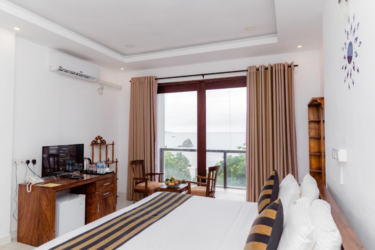 Centhara Beach Weligama Hotel Exterior photo